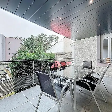 Daire Maison Magnifique 9 Couchages Parkings Clim